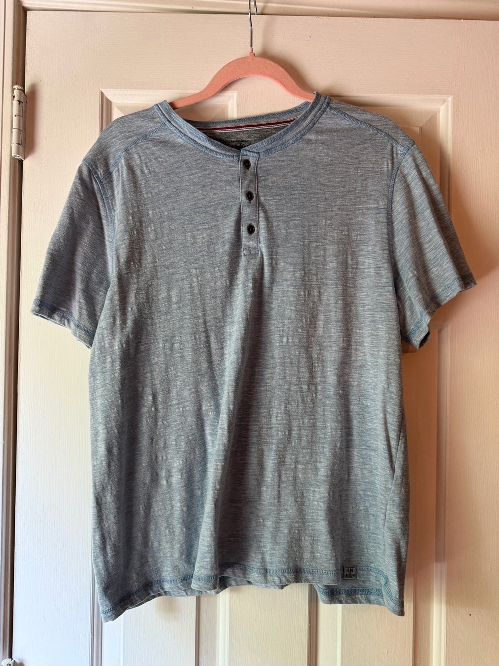 Men's Short-Sleeve Heathered Blue Henley Tee